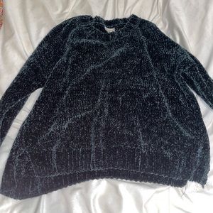 adults green sweater